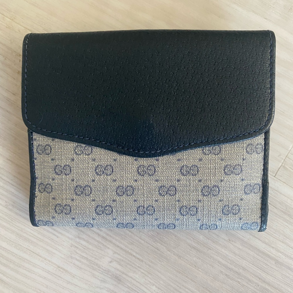 Gucci Navy, Red & Beige Canvas Leather Bifold Wallet - Picture 2 of 5